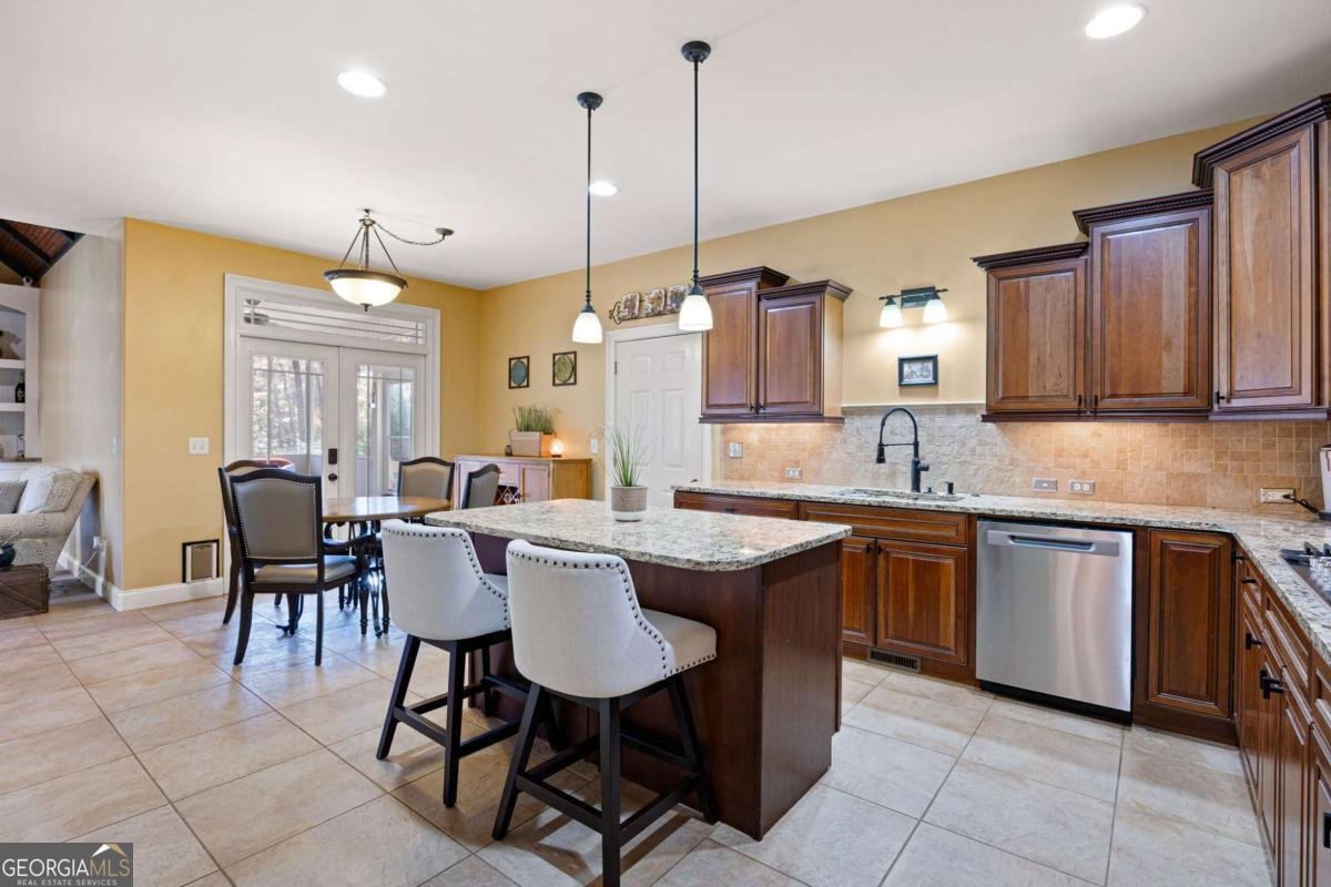 452 Red Mountain Road Dallas - 10