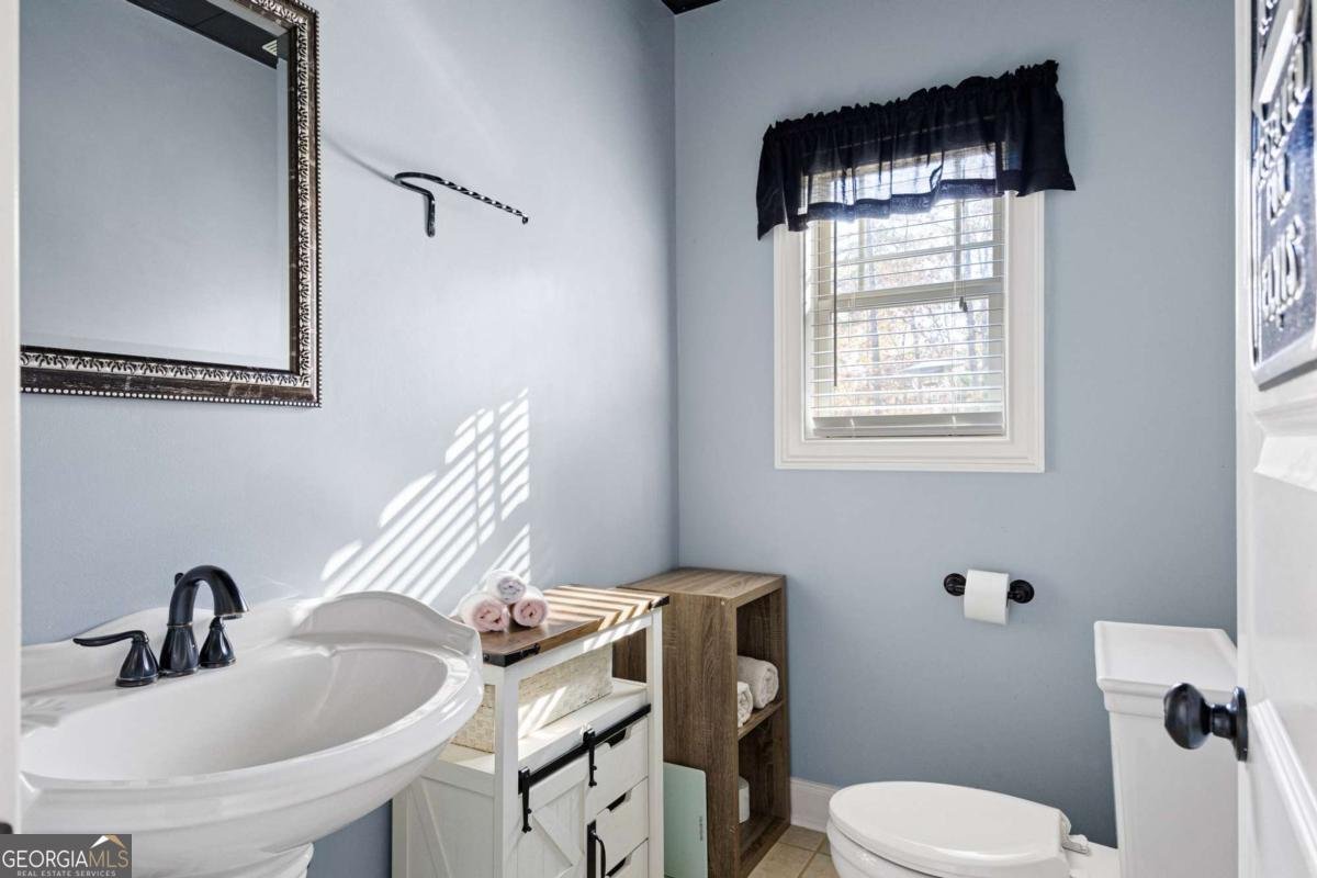 452 Red Mountain Road Dallas - 38