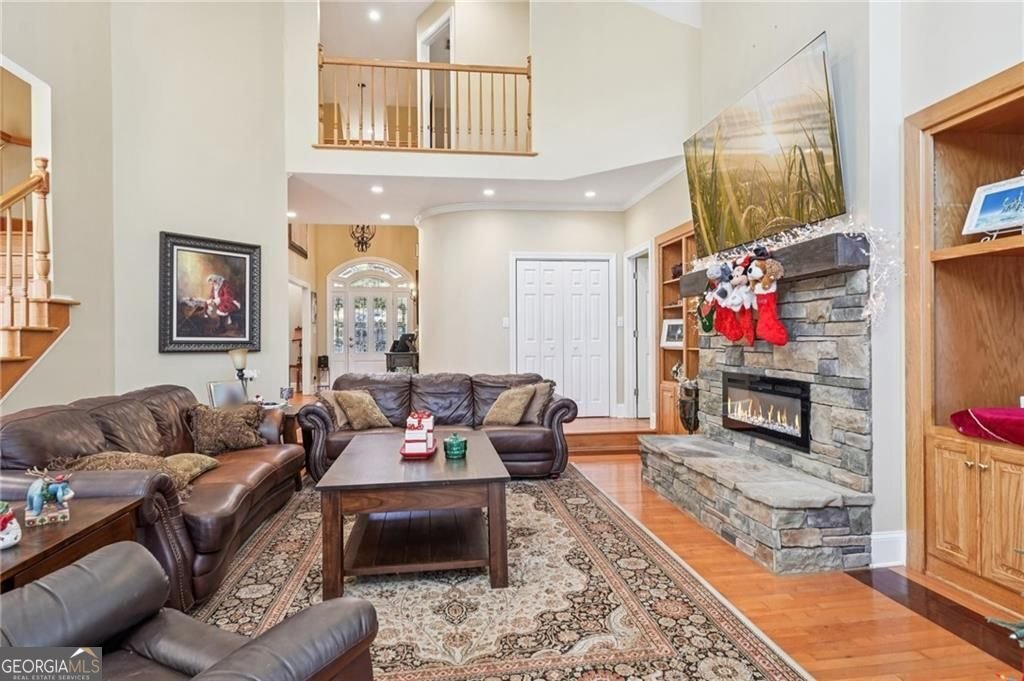 701 Camelback Road Cleveland - 13