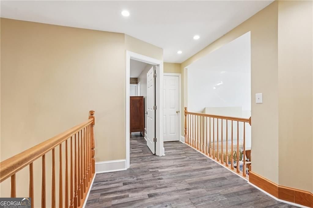 701 Camelback Road Cleveland - 29