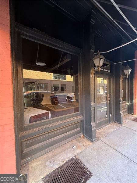 8 3rd Avenue Rome - 2