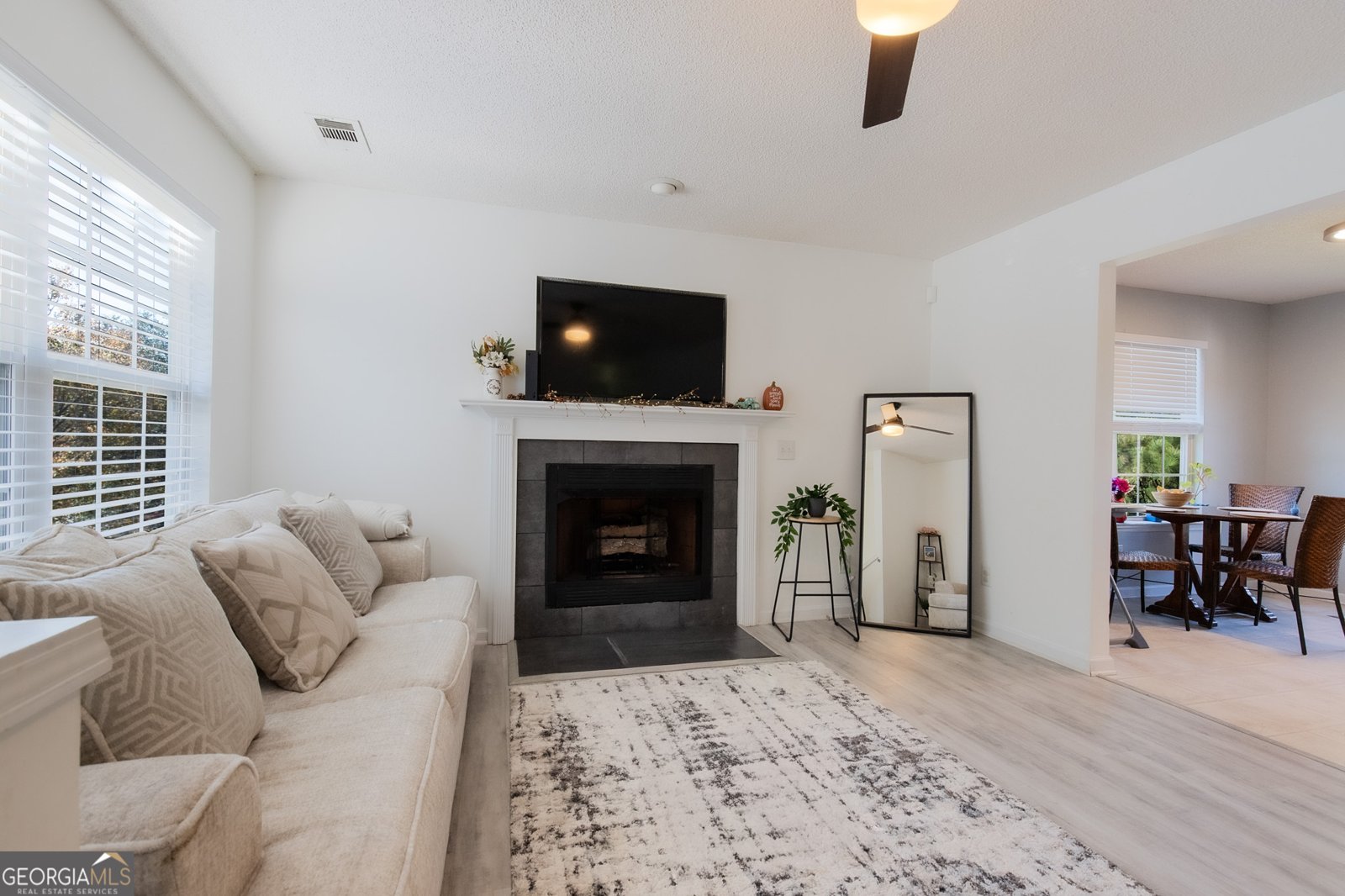 29 Springwater Drive Port Wentworth - 10