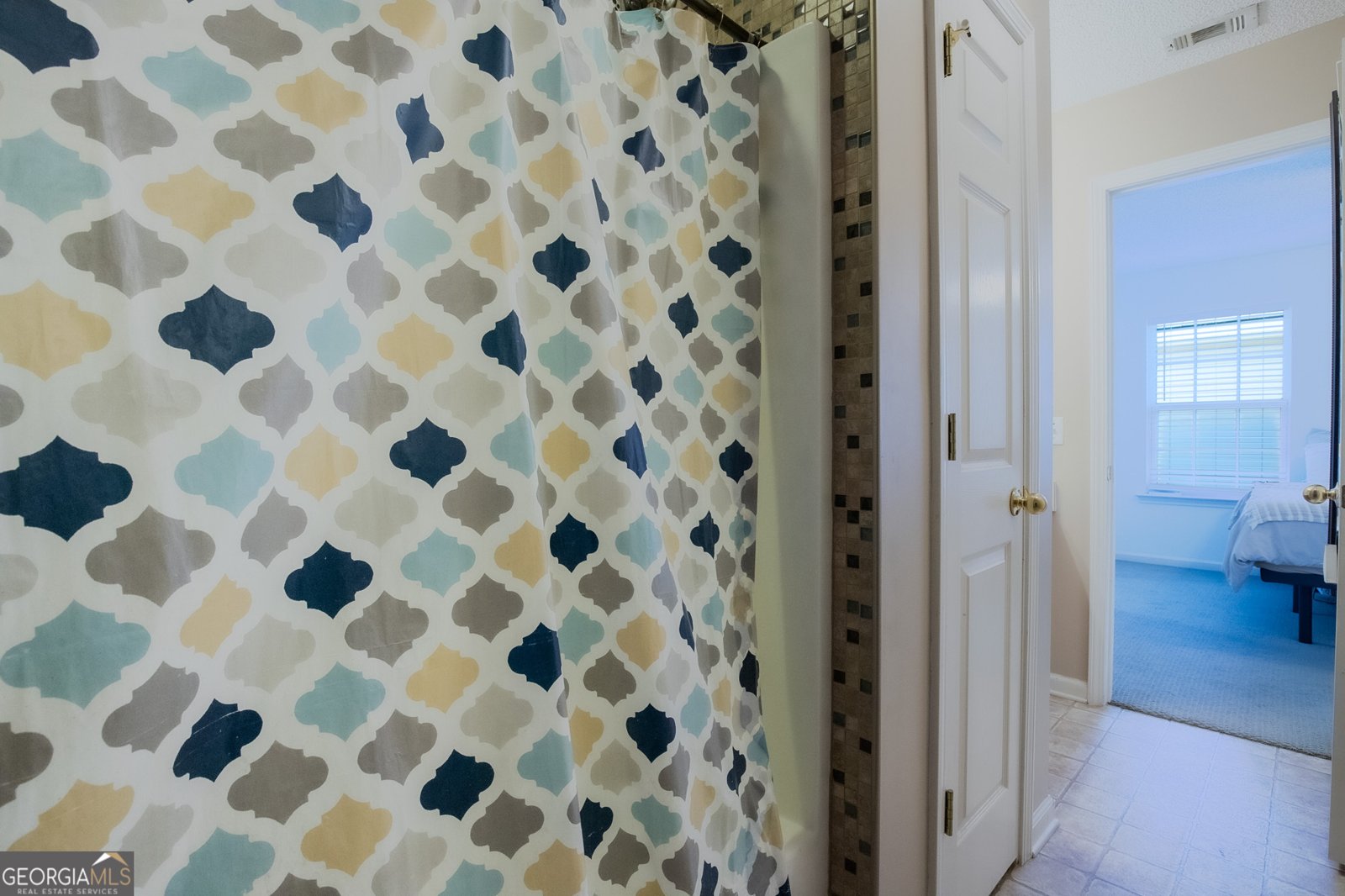 29 Springwater Drive Port Wentworth - 25