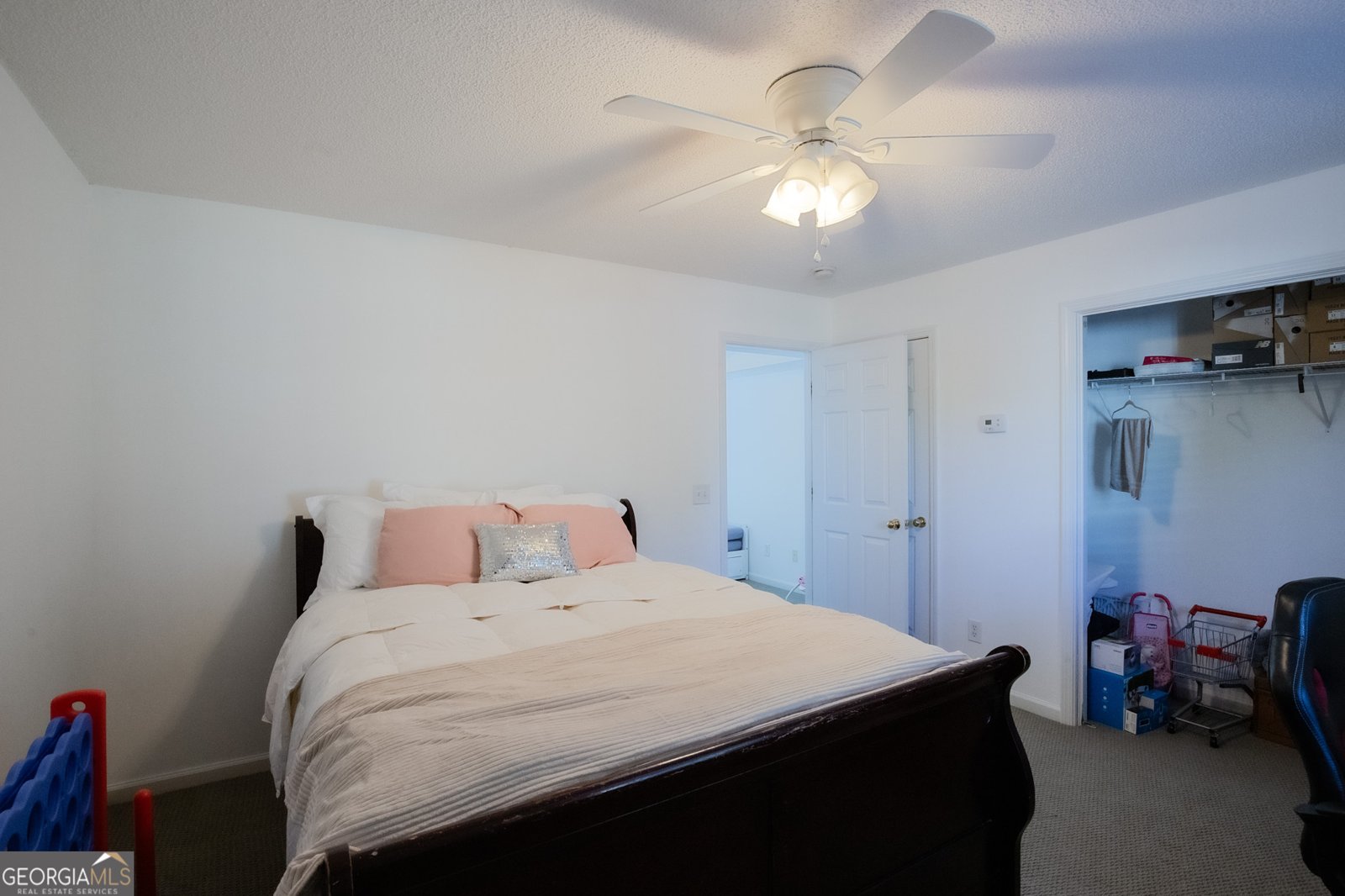 29 Springwater Drive Port Wentworth - 32