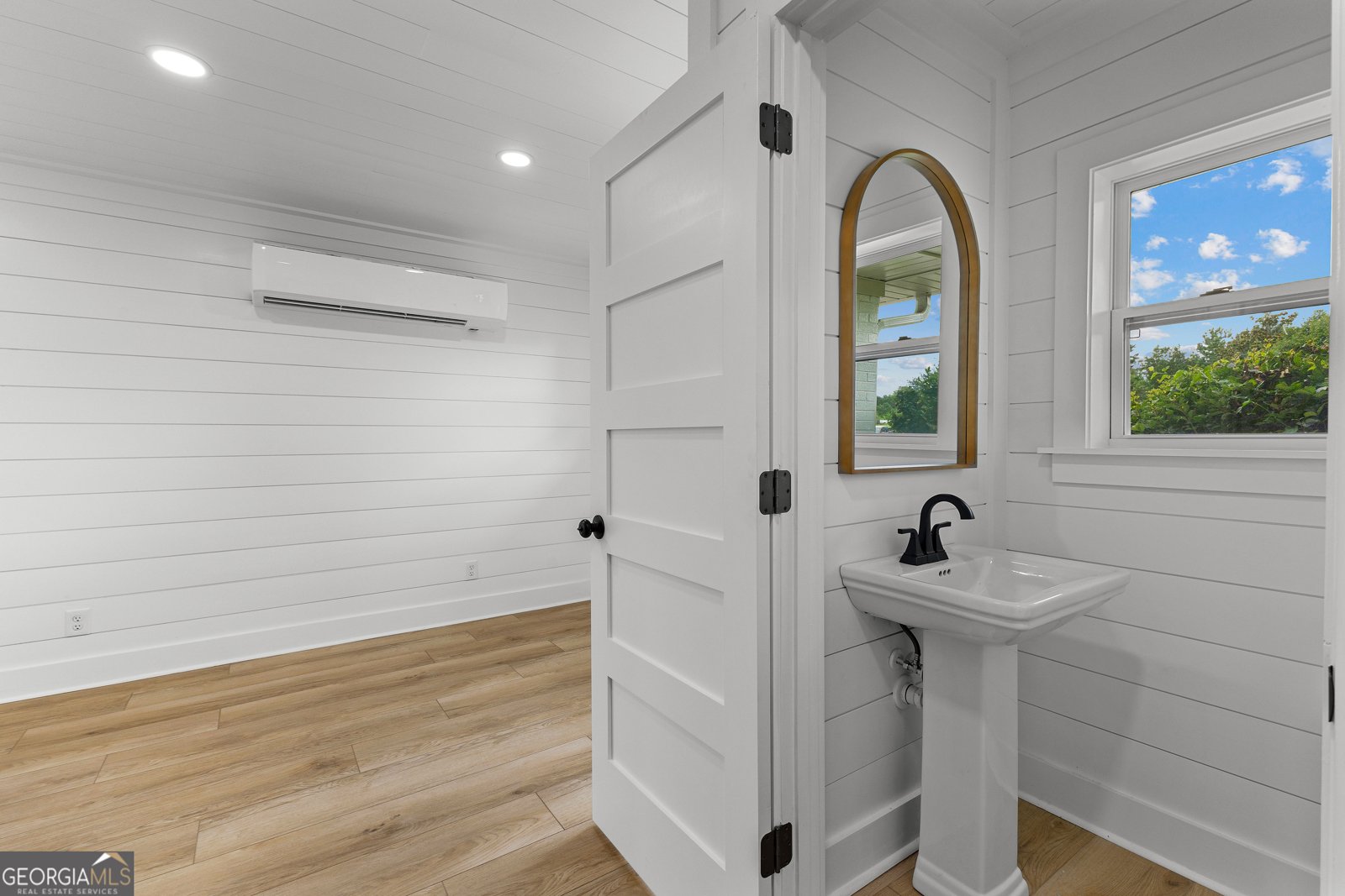 1367 Sharpsburg McCollum Road Sharpsburg - 26