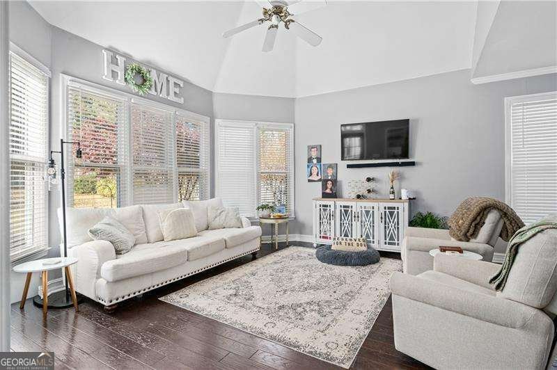 1083 Spruce Creek Lane Lawrenceville - 11