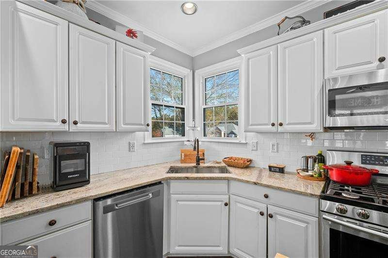 1083 Spruce Creek Lane Lawrenceville - 18