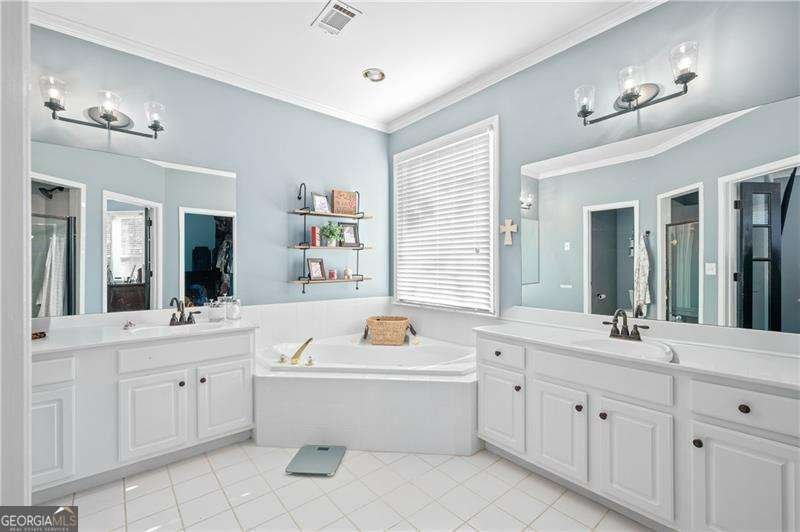 1083 Spruce Creek Lane Lawrenceville - 23