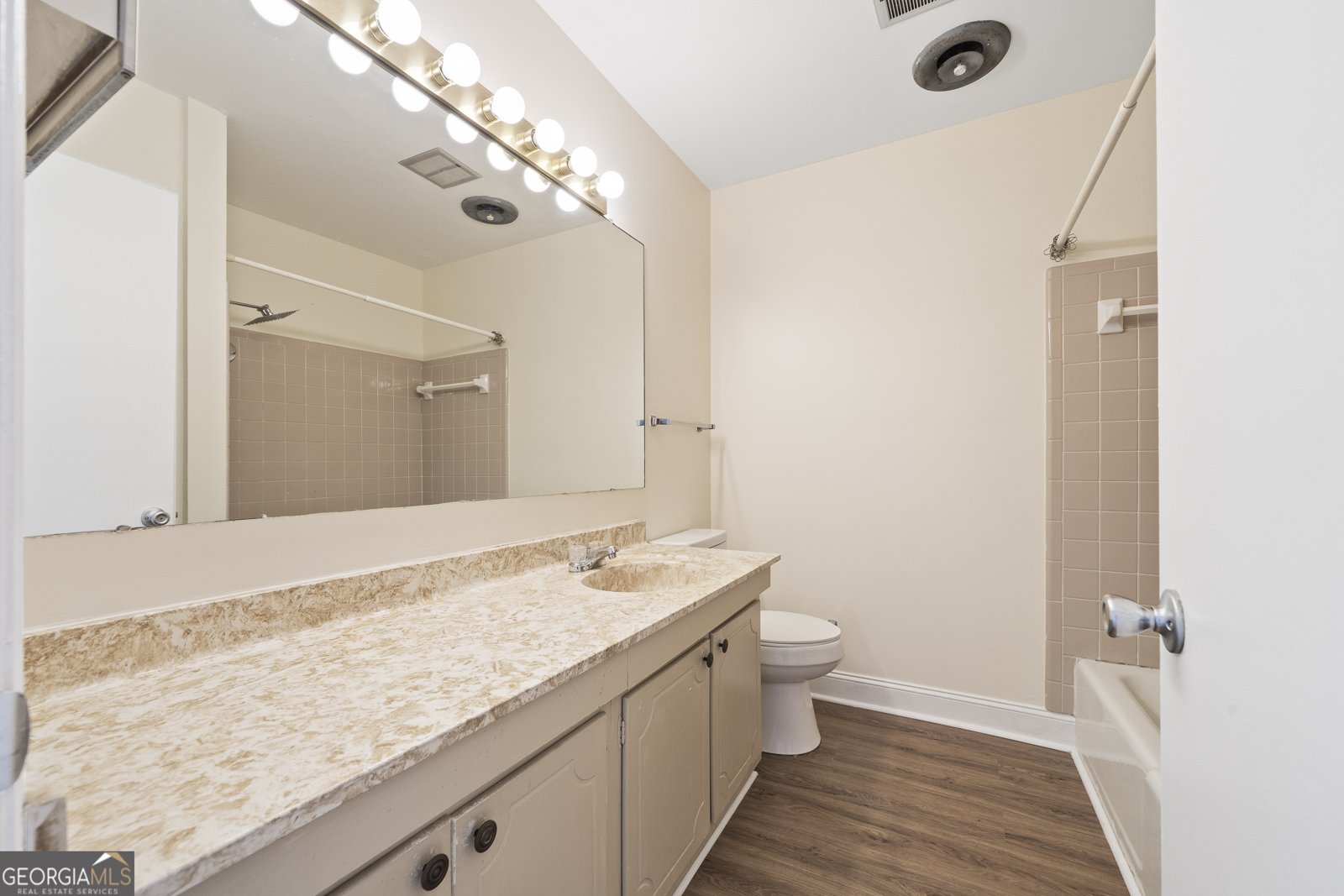 615 Willow Creek Drive Macon - 14