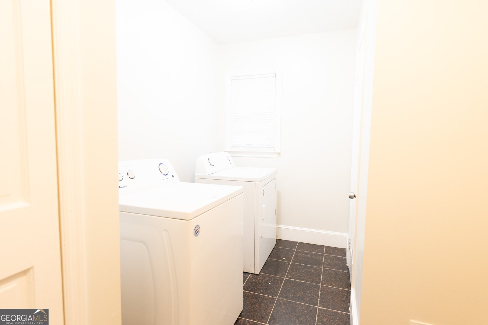 2030 Pine Oak Drive Atlanta - 10