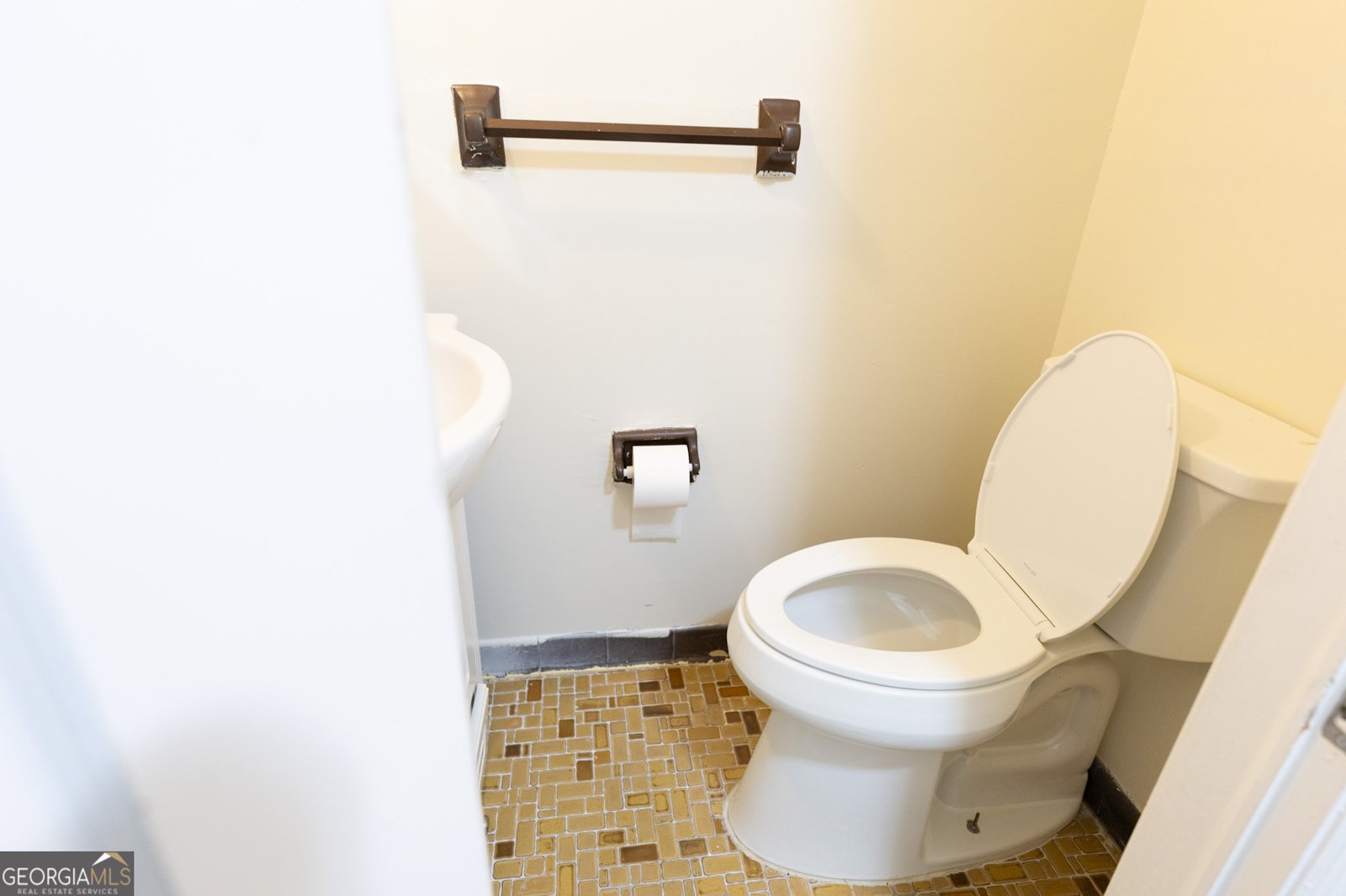 2030 Pine Oak Drive Atlanta - 12