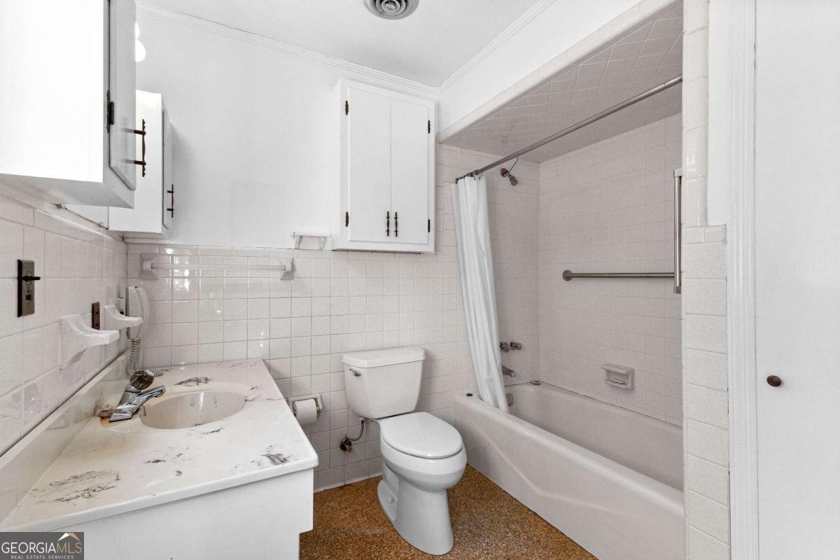 2540 Hannahs Mill Rd & 665 Atwater Road Thomaston - 29