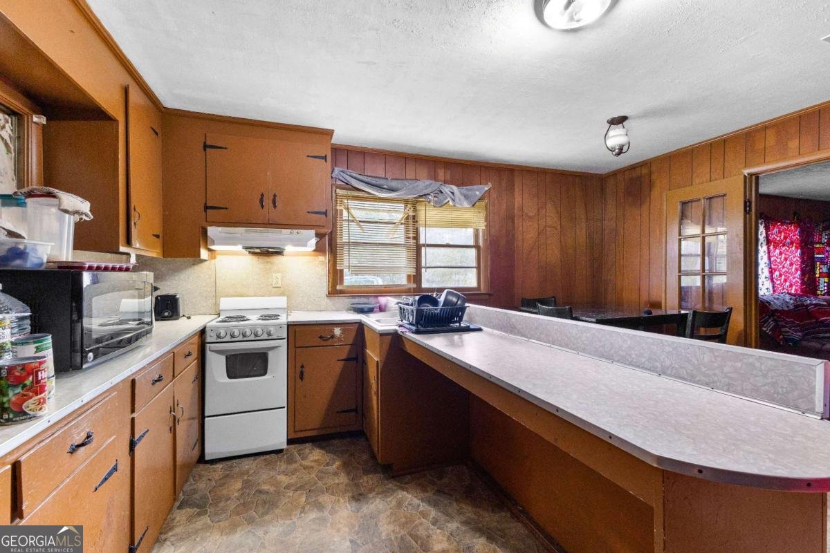 2540 Hannahs Mill Rd & 665 Atwater Road Thomaston - 68