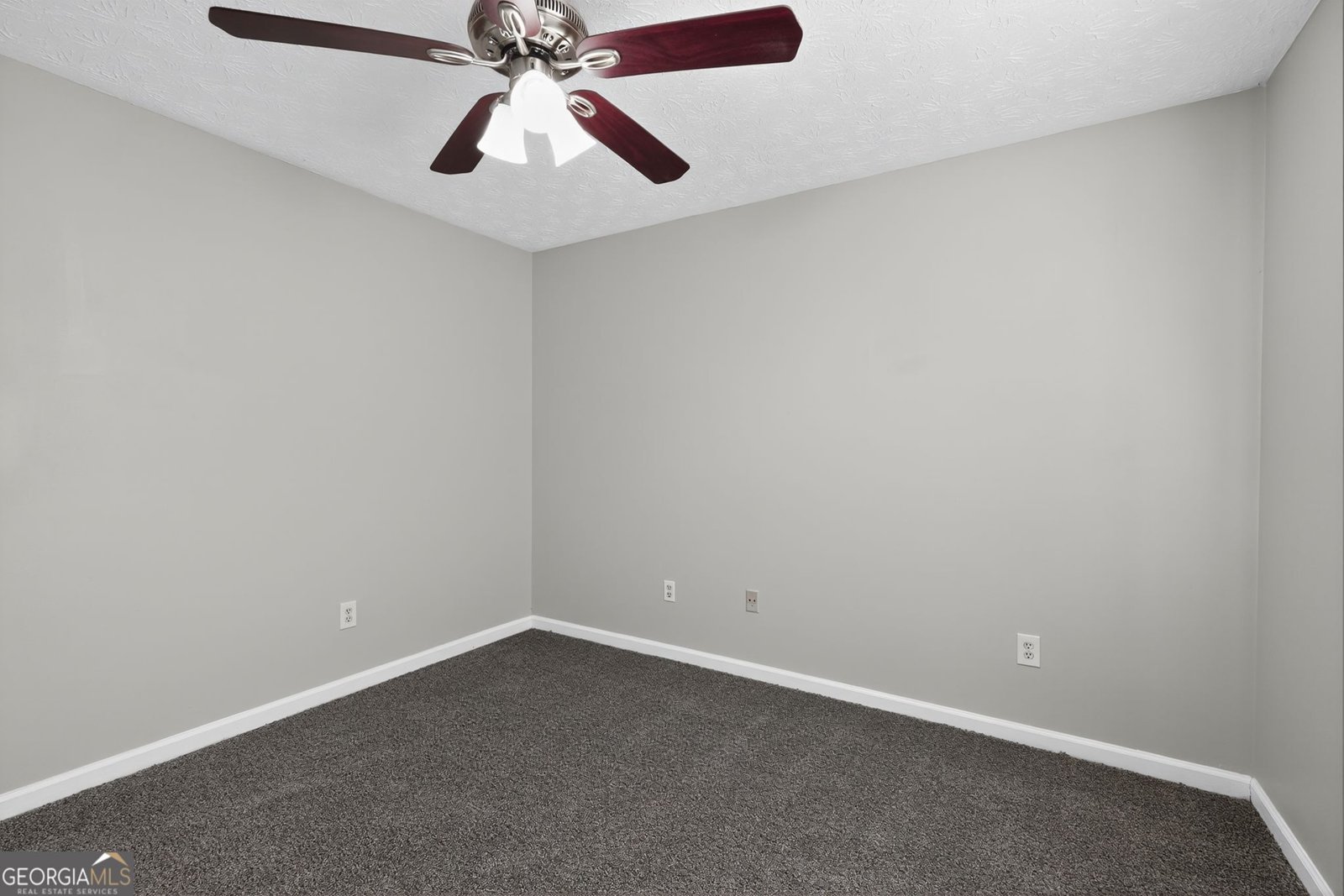 20 Roundup Place Ellenwood - 29