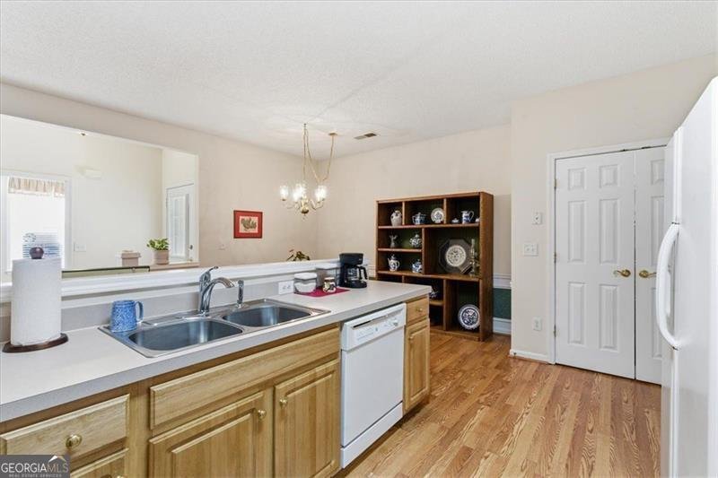 179 CAMRY Circle Dallas - 19