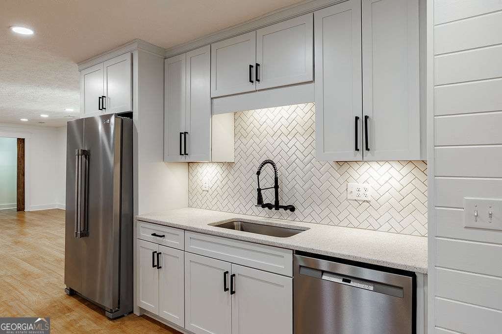 1410 Old Bishop Road Bishop - 14