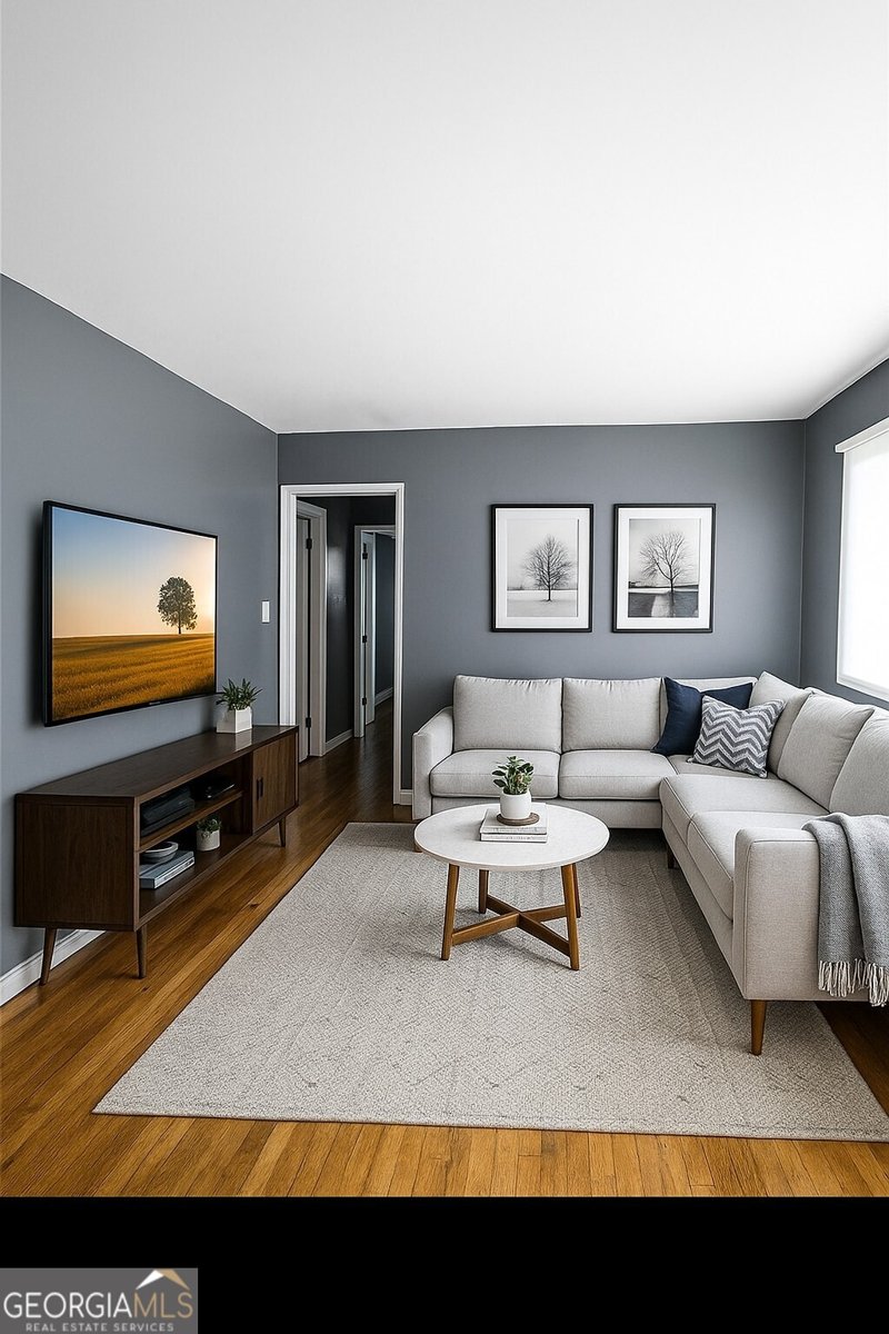 2842 Delowe Drive East Point - 2