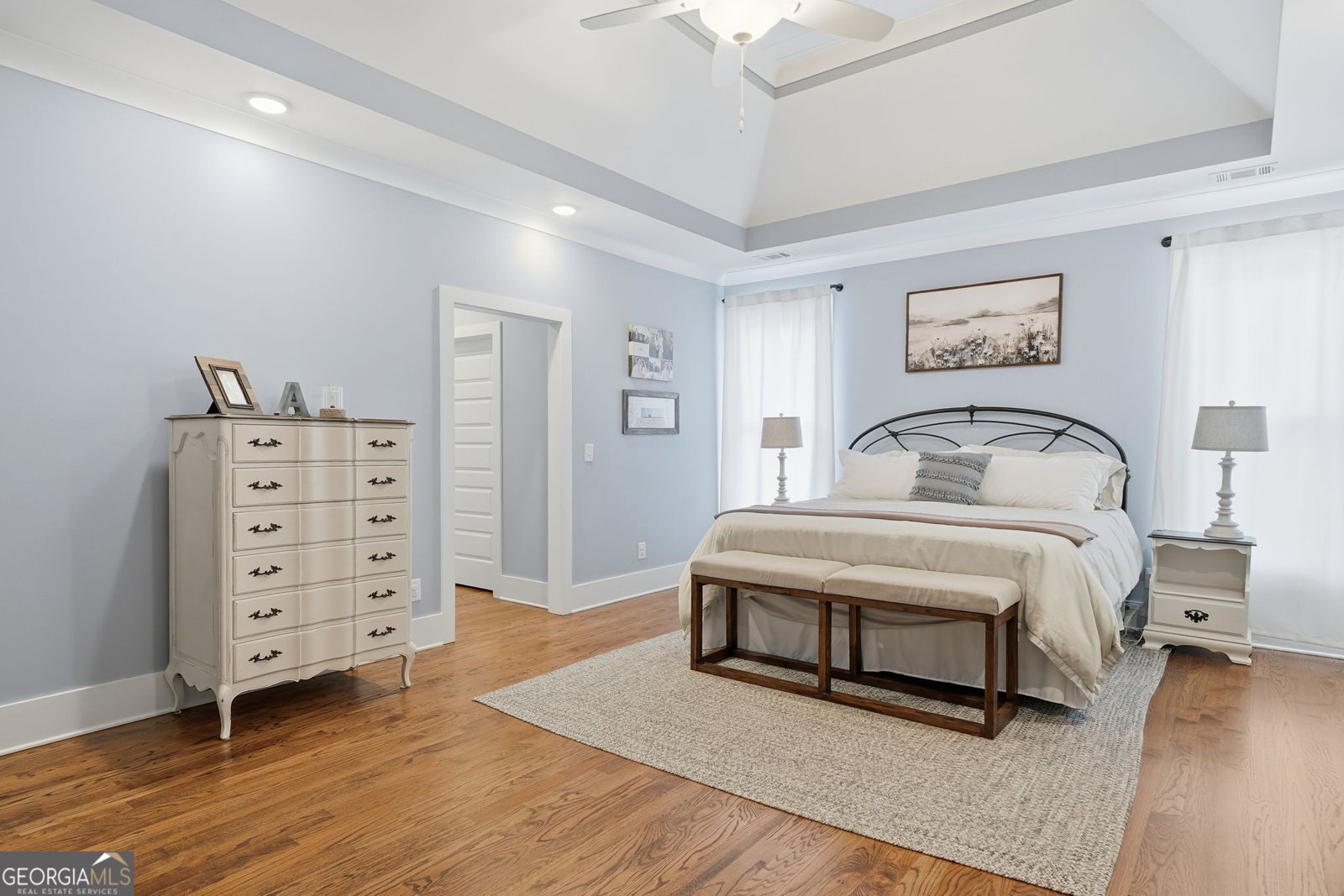 227 Wilshire Terrace White - 22