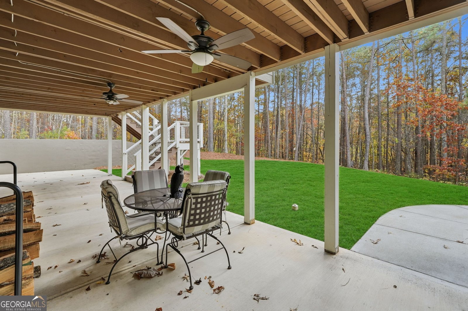 227 Wilshire Terrace White - 48