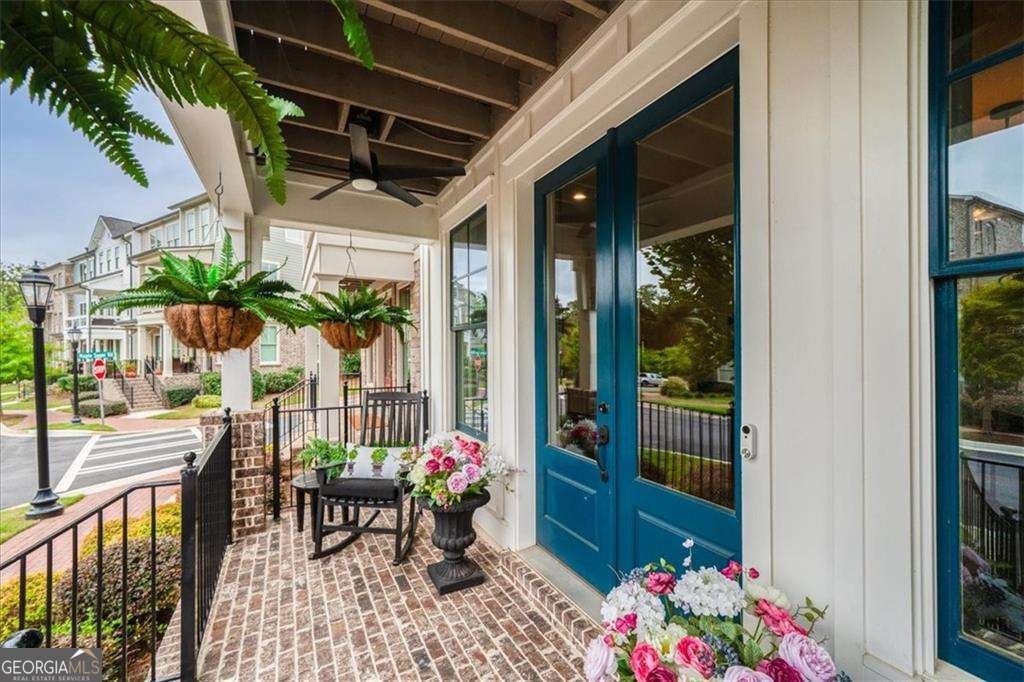 815 Maplewood Drive Roswell - 28