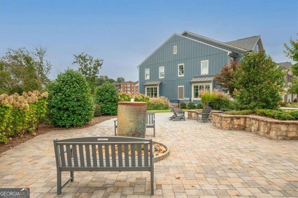 815 Maplewood Drive Roswell - 30