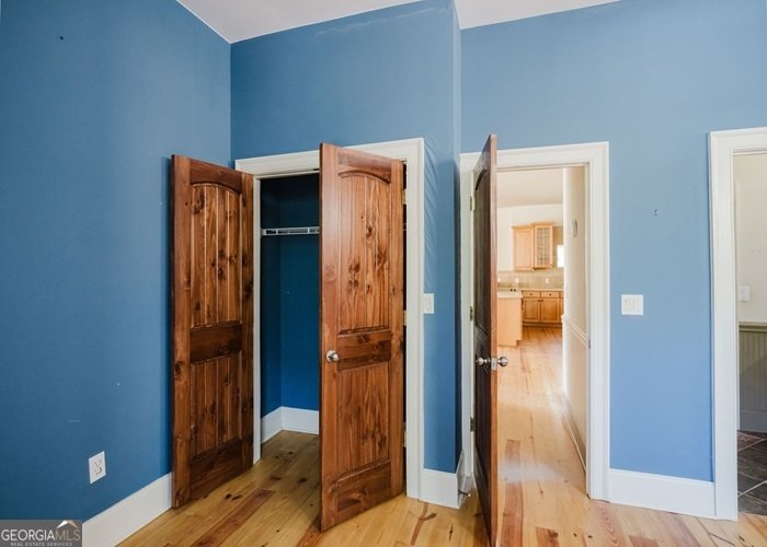 326 Fulton Road Tiger - 11