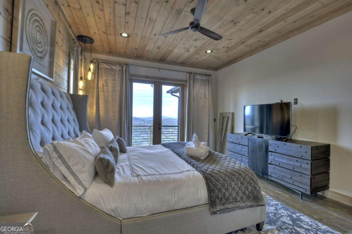 472 Overlook Drive Blue Ridge - 24