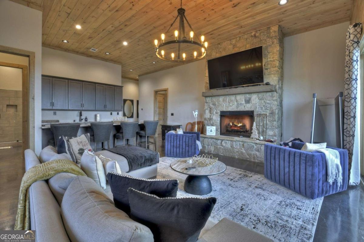 472 Overlook Drive Blue Ridge - 41