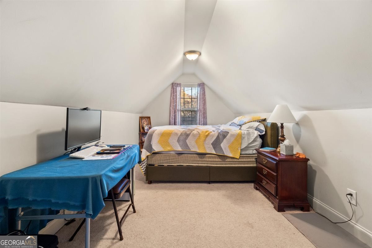 163 Alta Vista Drive Cleveland - 17