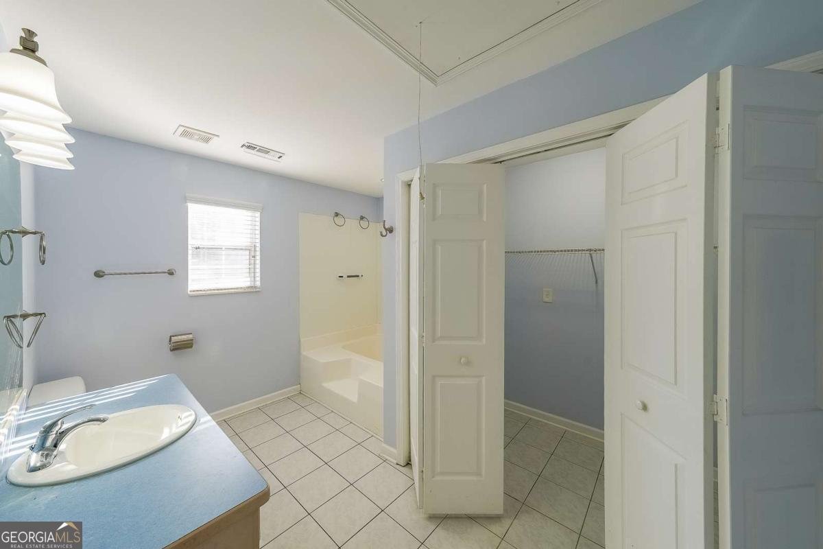 3435 Century Drive Cumming - 16