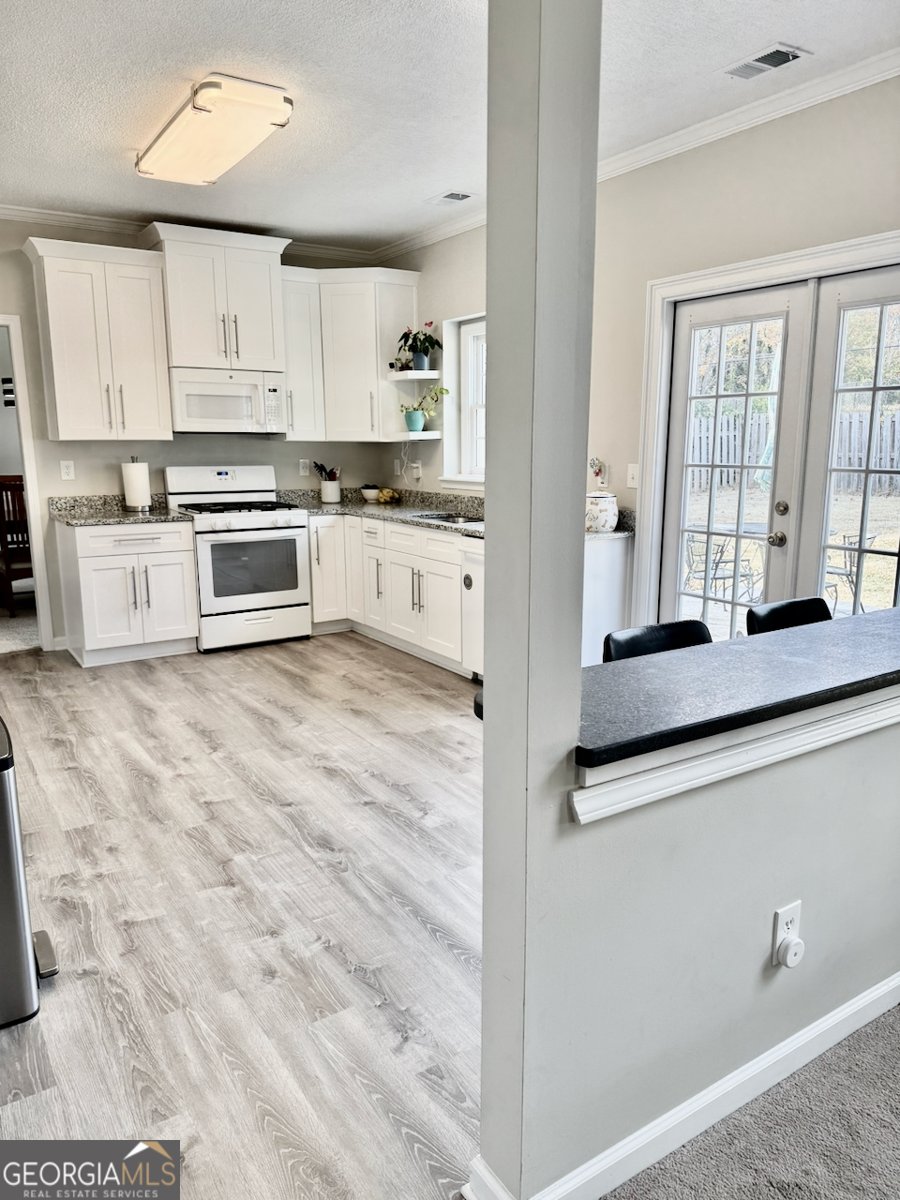 2095 Eagle Nest Bluff Lawrenceville - 11