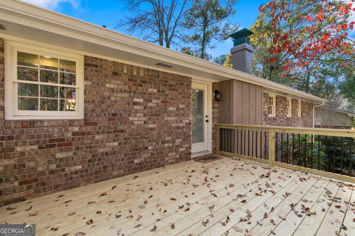 4879 Joy Lane Lilburn - 30