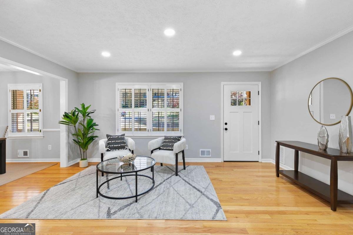 4879 Joy Lane Lilburn - 37