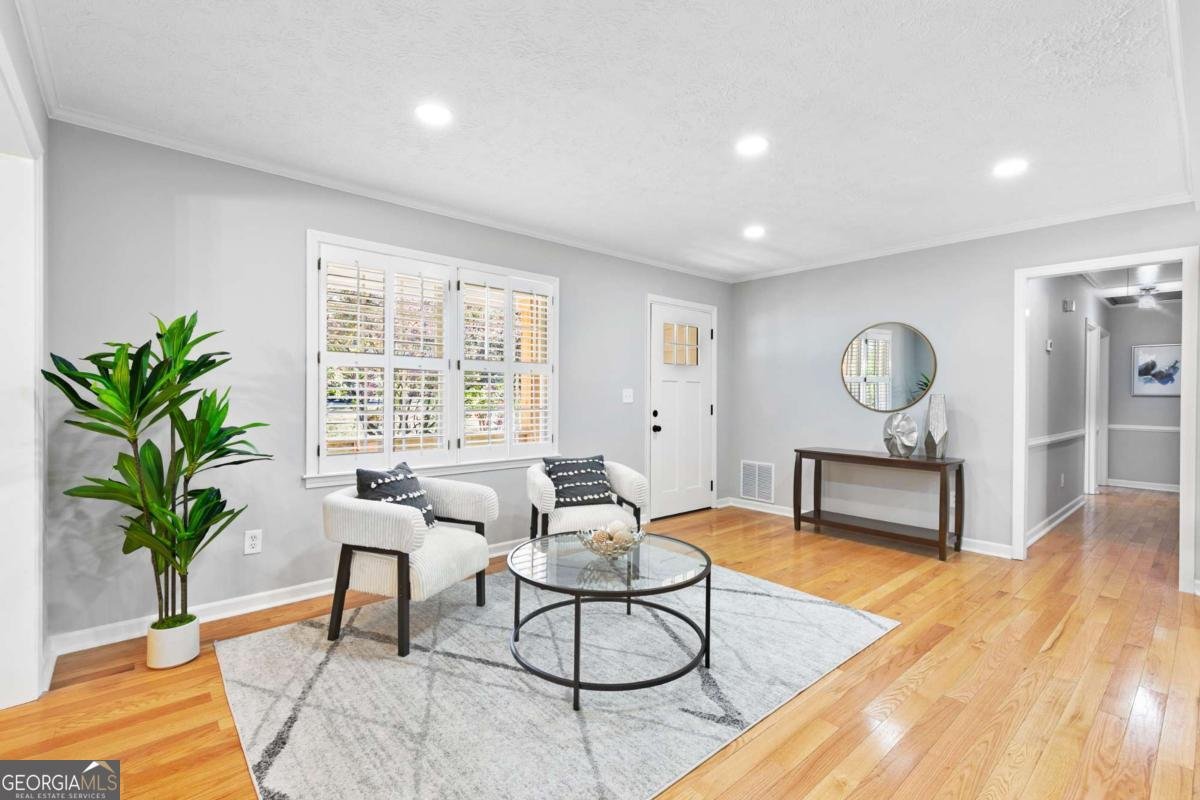 4879 Joy Lane Lilburn - 7