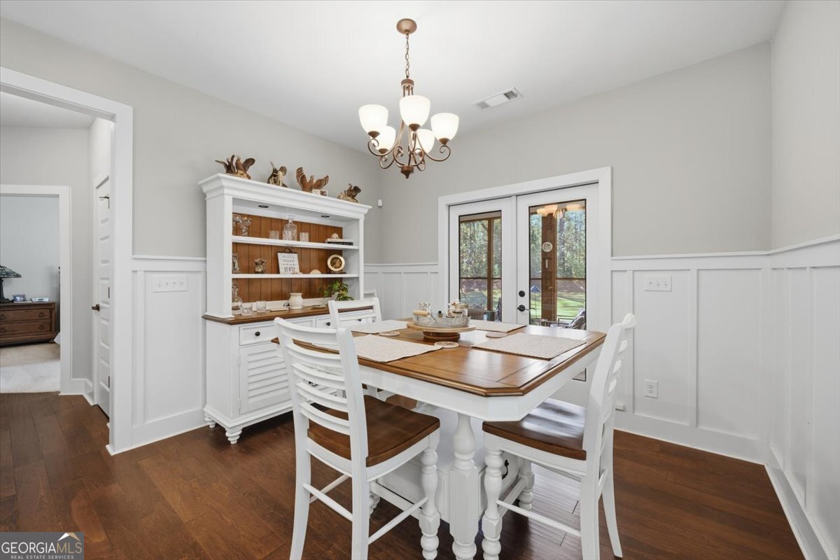 217 Crescent Drive Forsyth - 12