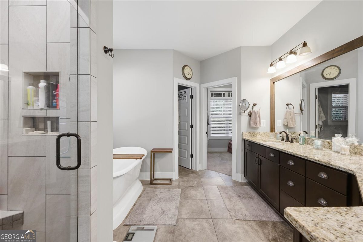 217 Crescent Drive Forsyth - 9