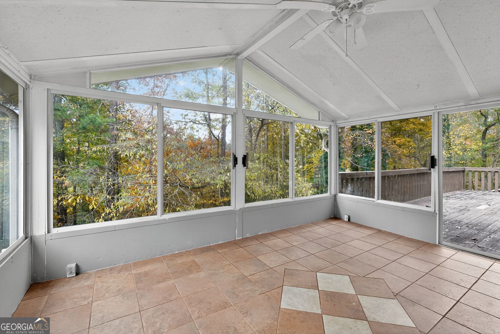 1406 Crooked Tree Circle Stone Mountain - 18