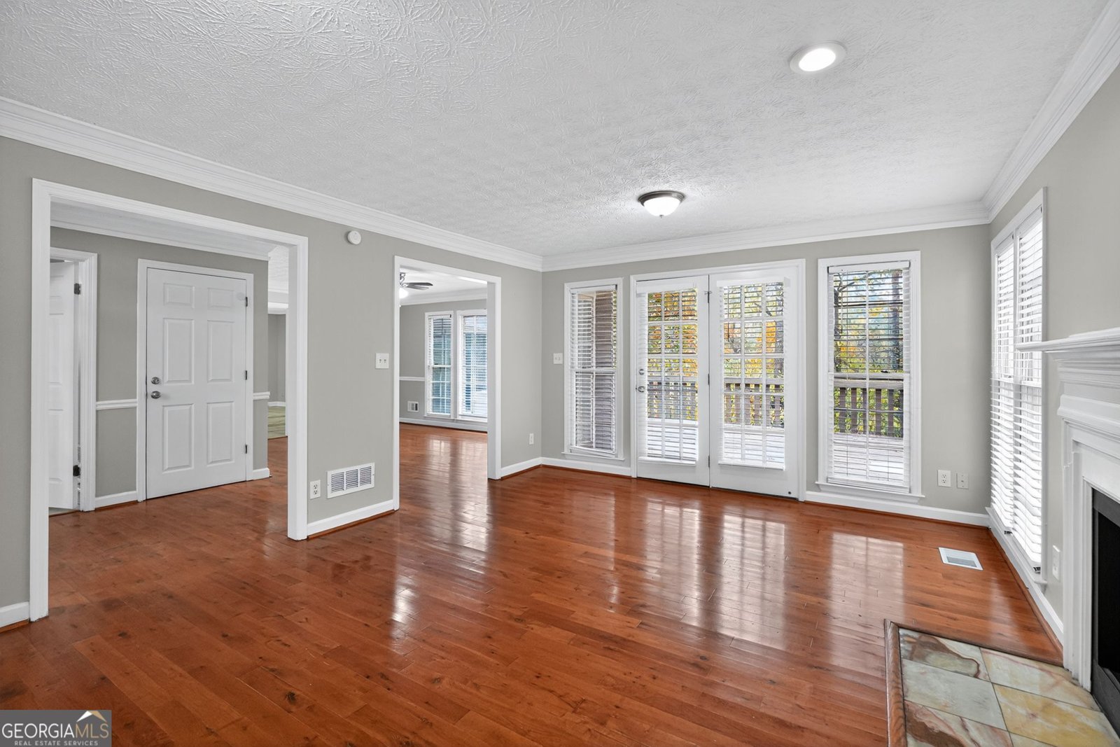 1406 Crooked Tree Circle Stone Mountain - 6