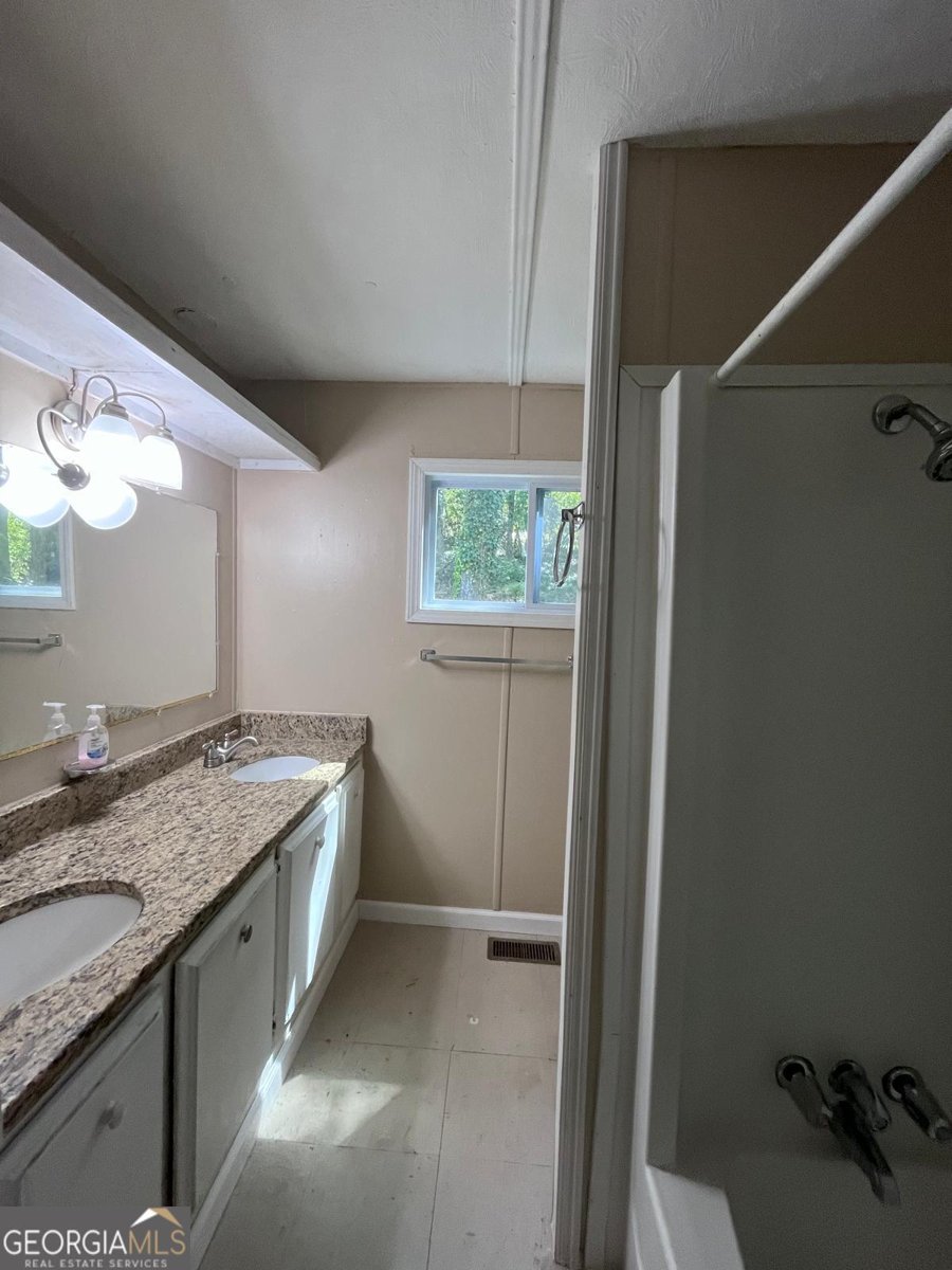 3206 Lakeland lane Gainesville - 21