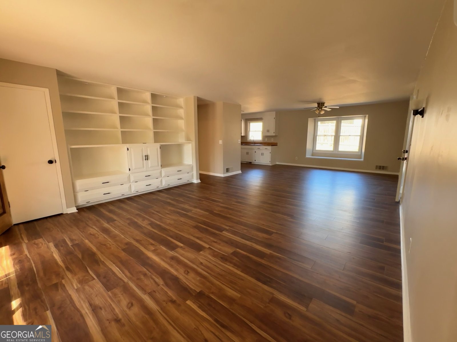 175 Lakeshore Circle Acworth - 3