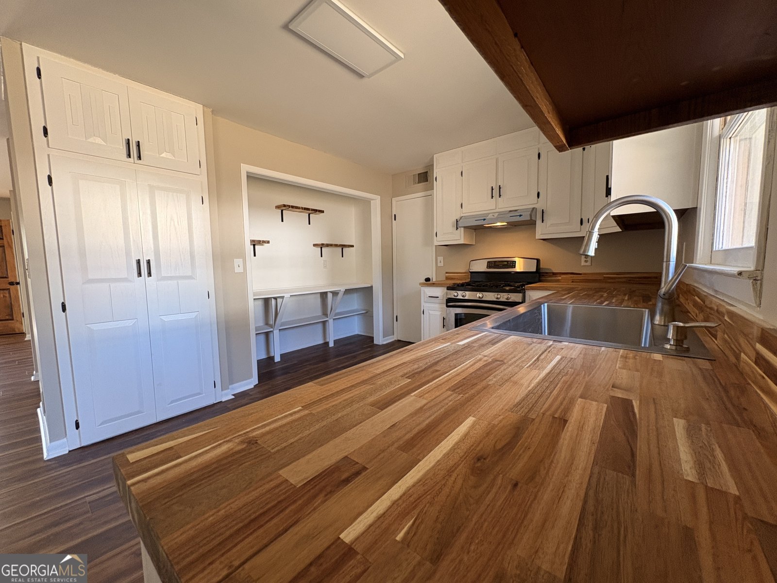 175 Lakeshore Circle Acworth - 4