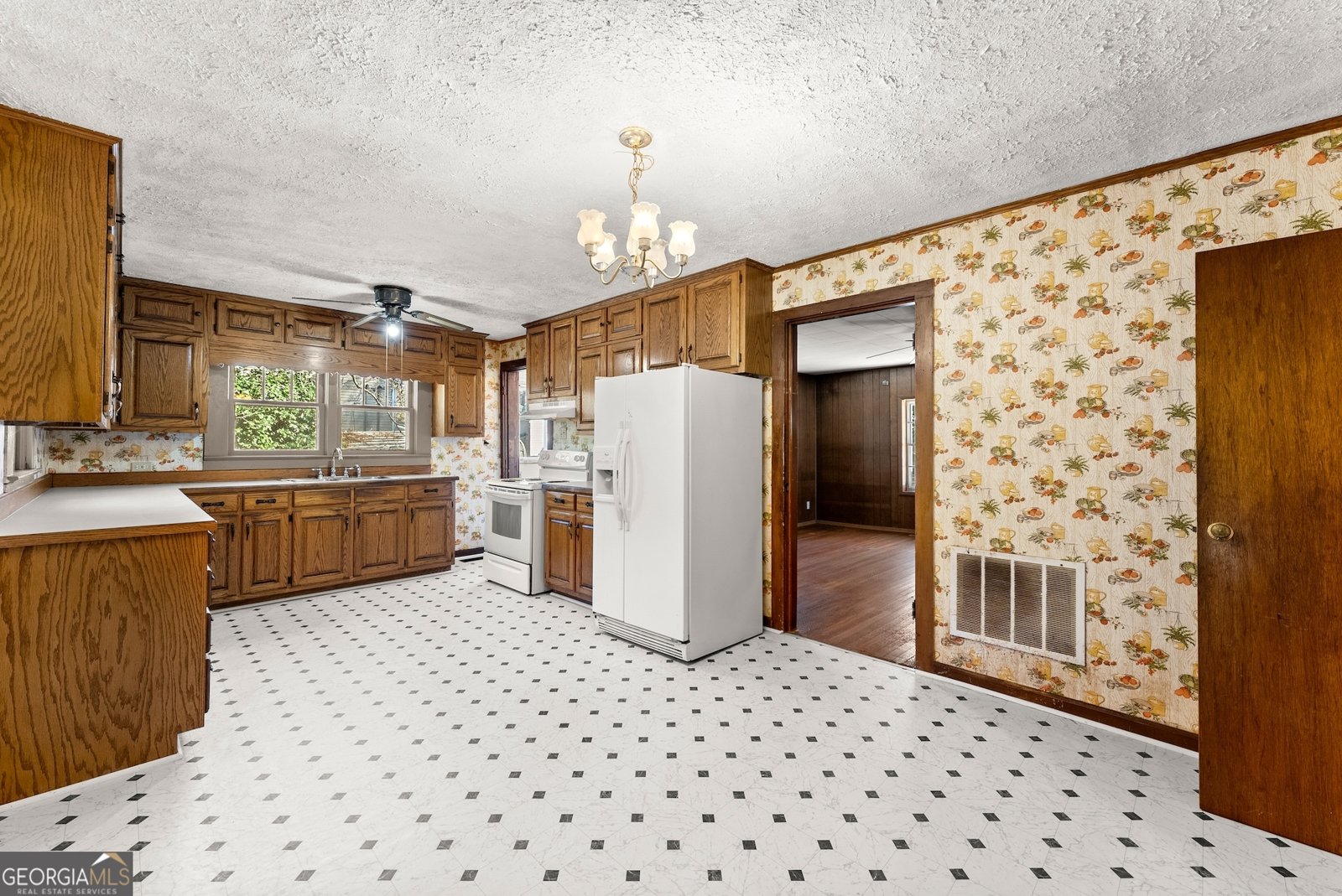 61 Myrtle Street Gainesville - 2