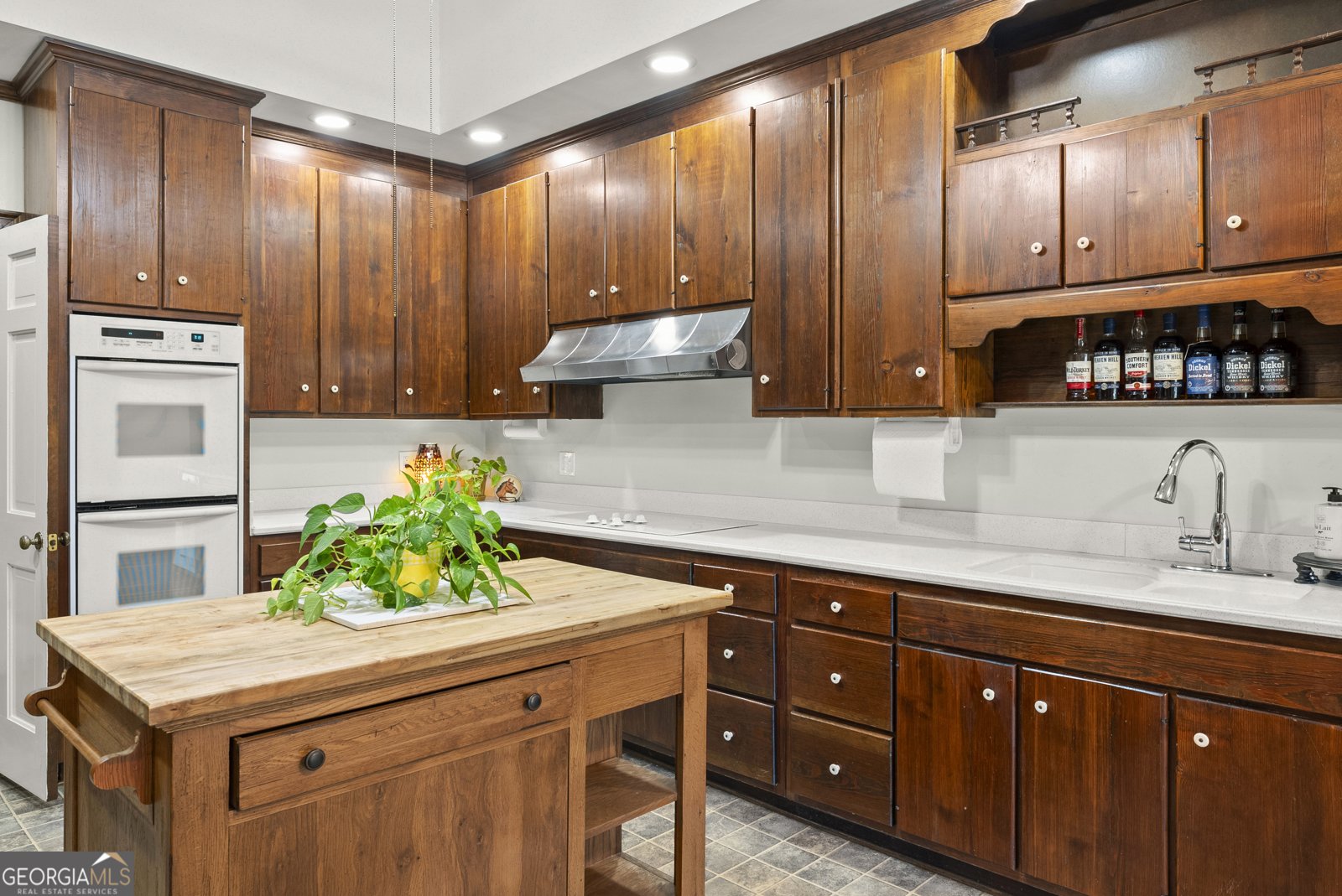 1972 Rest Haven Road Yatesville - 15