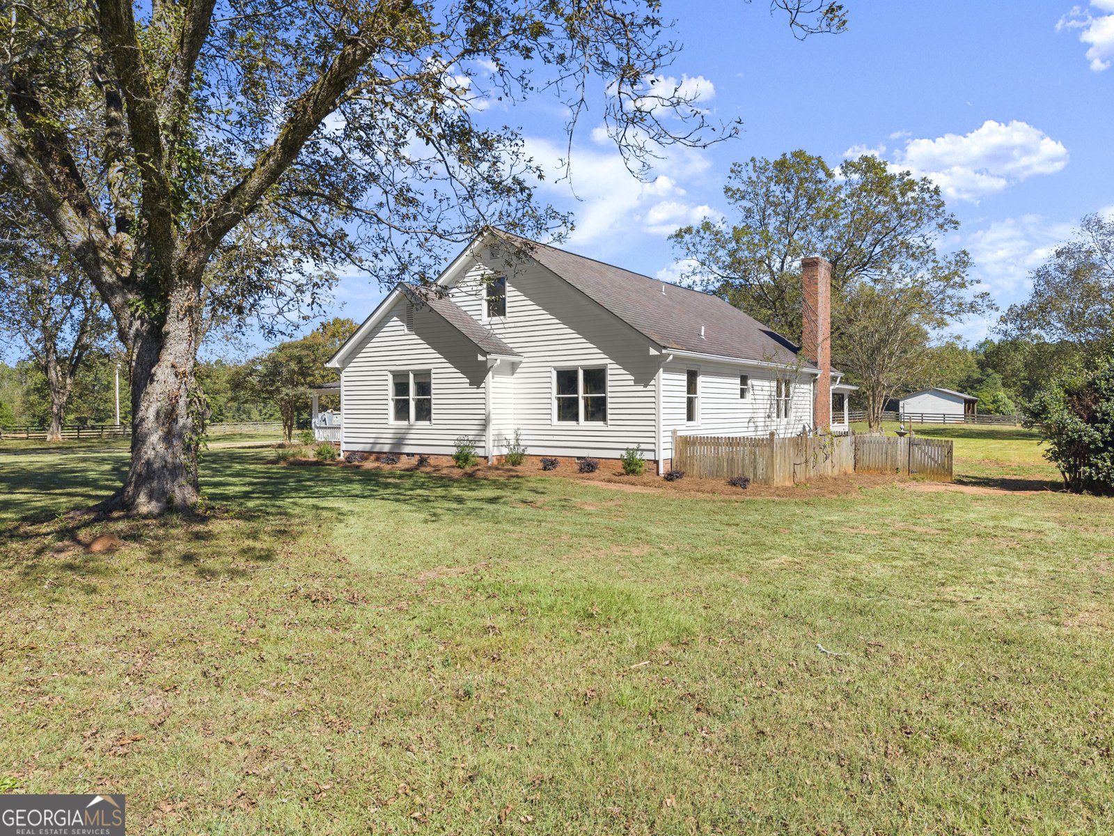 1972 Rest Haven Road Yatesville - 4