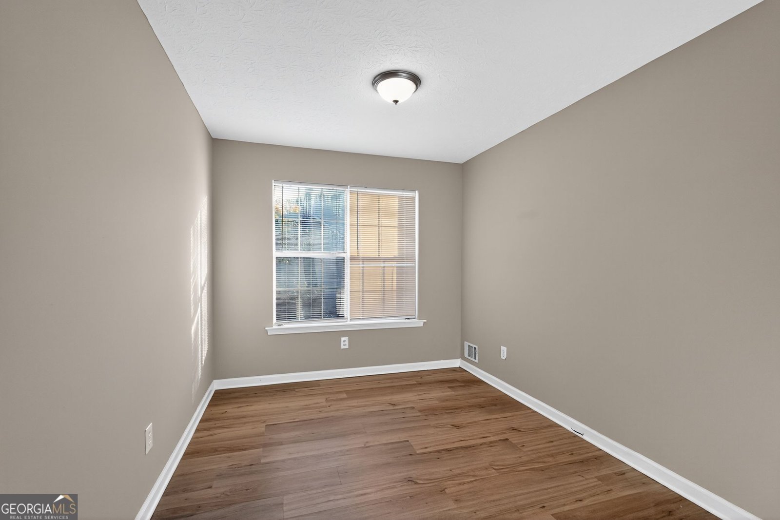 236 Hillandale Drive Stockbridge - 10