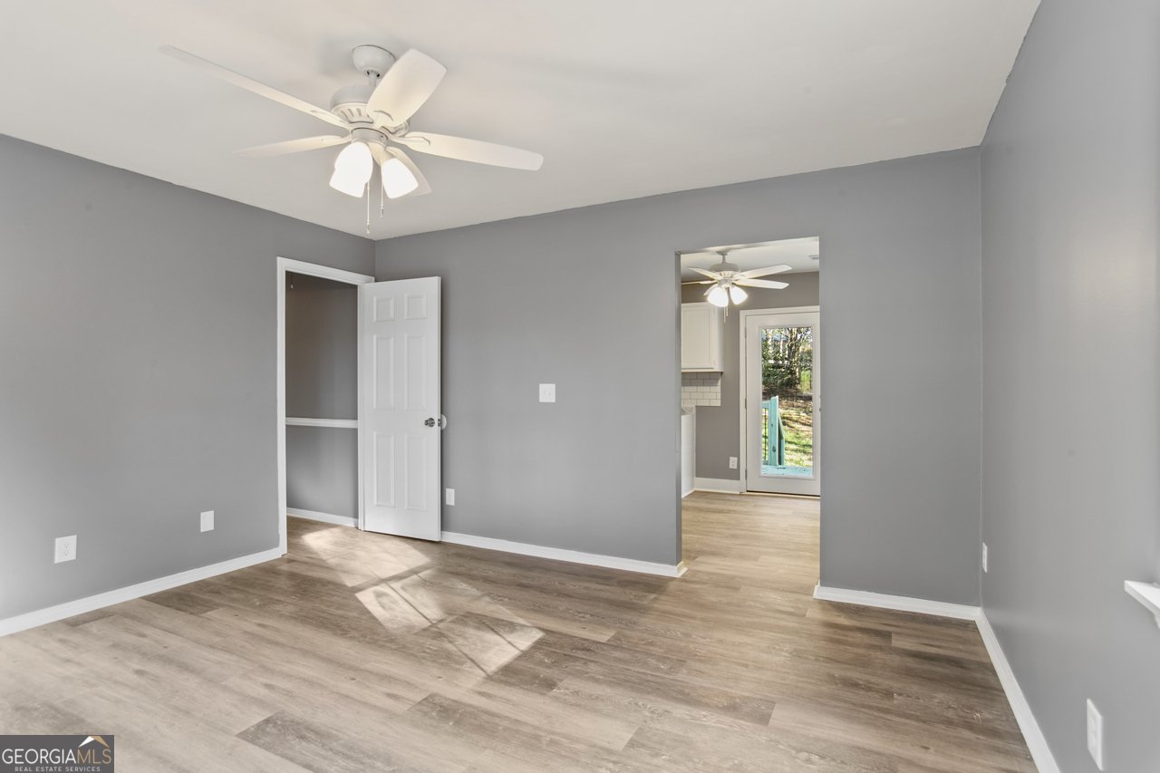 711 Evans Street Woodstock - 14