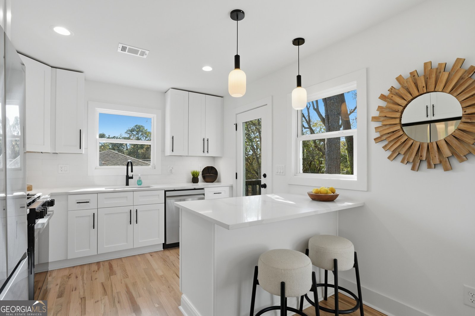 2101 Cloverdale Drive Atlanta - 16