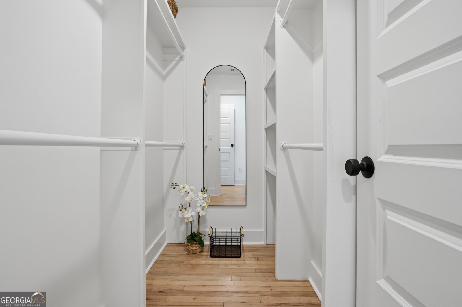 2101 Cloverdale Drive Atlanta - 24