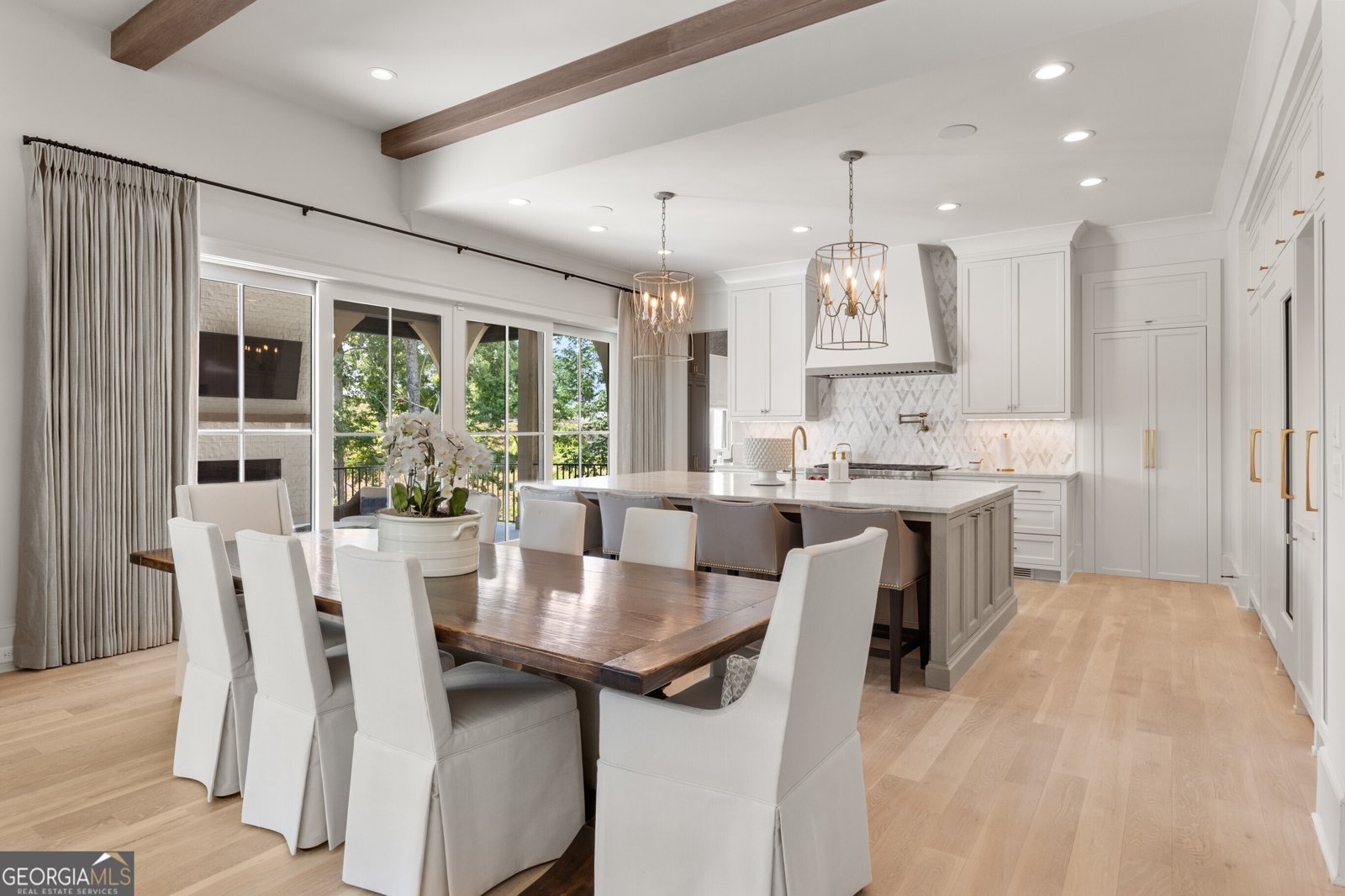 3940 Cottage Park Court Alpharetta - 1