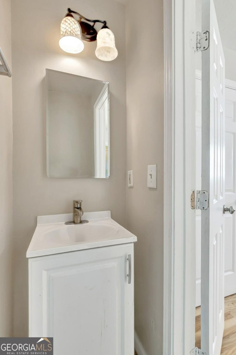 6973 Adel Lane Riverdale - 27